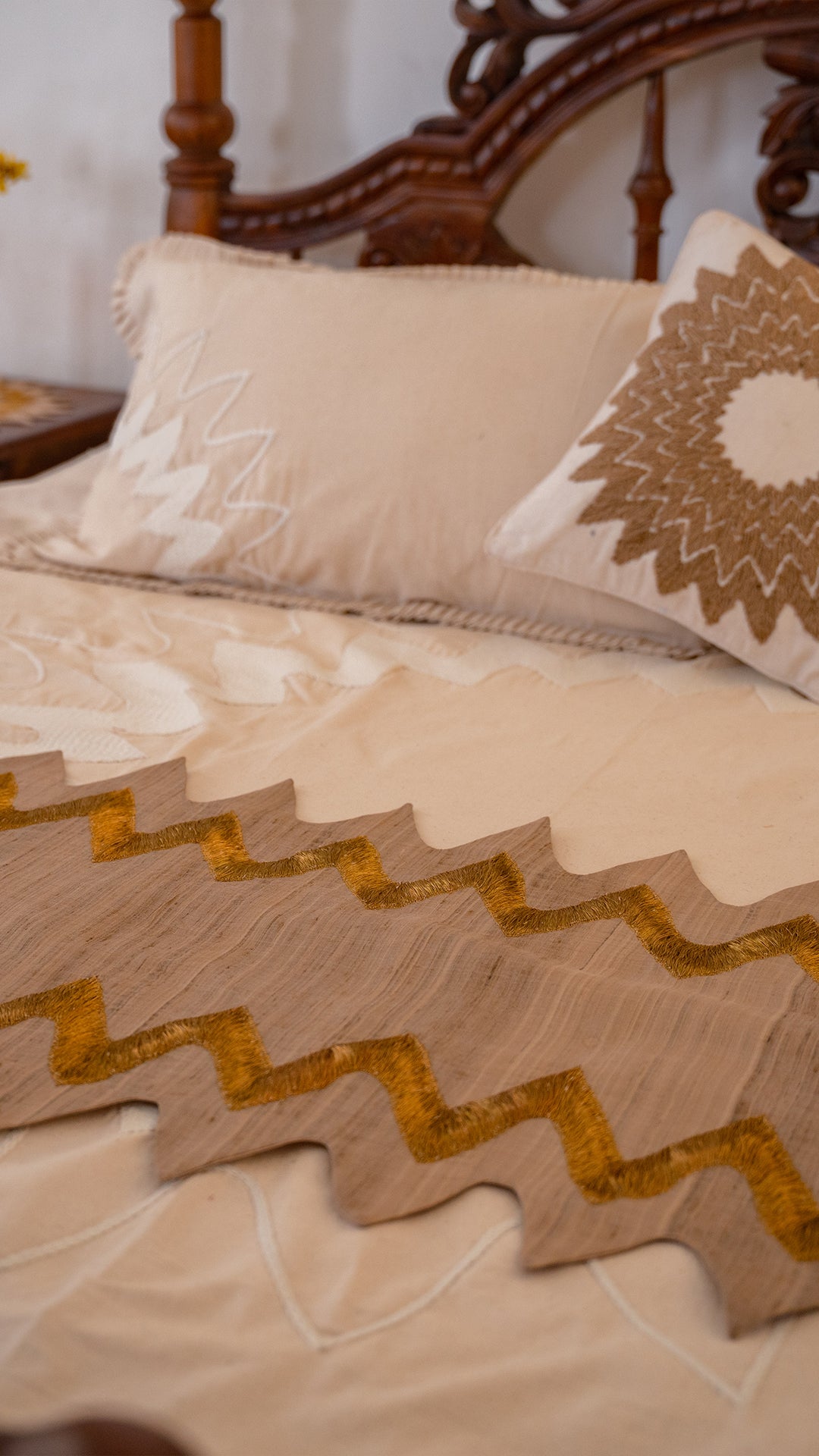 Classic Ray Table/Bed Runner