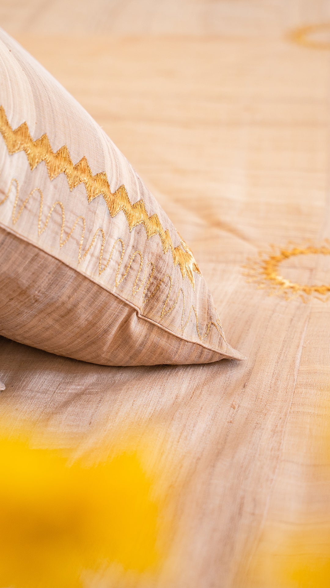 Handloom Peace Silk Signature Bedcover w/ Pillow Covers