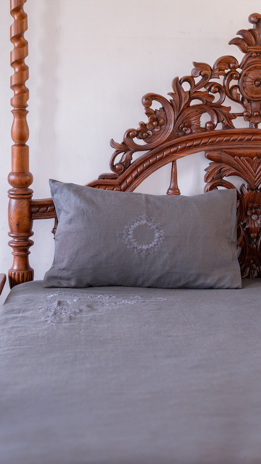 Charcoal Organic Linen Bedsheet OLBS1